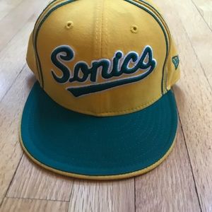 New Era Fitted Vintage NBA Seattle SuperSonics 2000s Cap 7 3/4